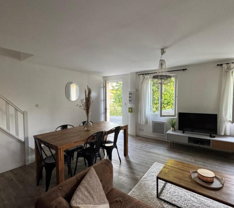 Photo of Livingroom in Lussac