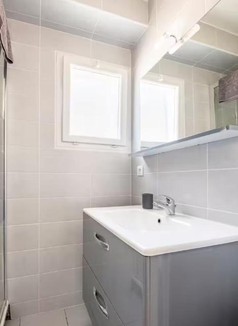Photo of Bathroom in Blaye