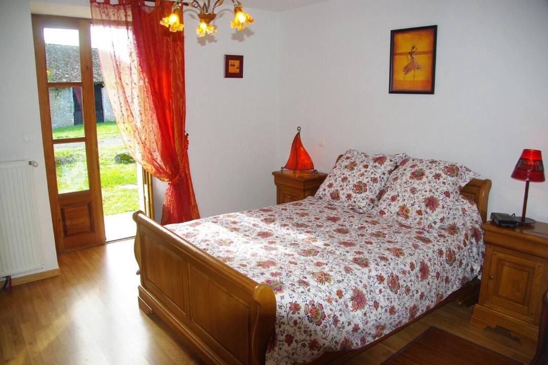 Photo of Bedroom in Monsaguel