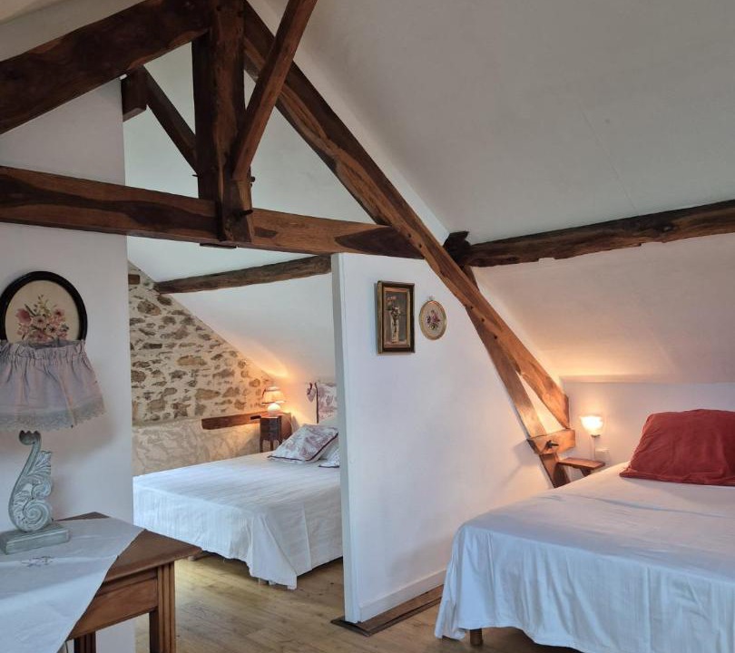 Photo of Bedroom in Troche