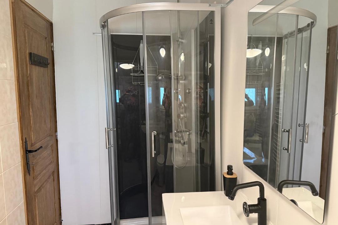 Photo of Bathroom in Saint-Agne