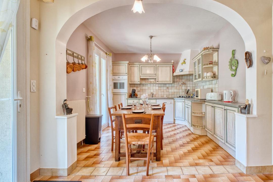 Photo of Kitchen in Saint-Laurent-sur-Manoire
