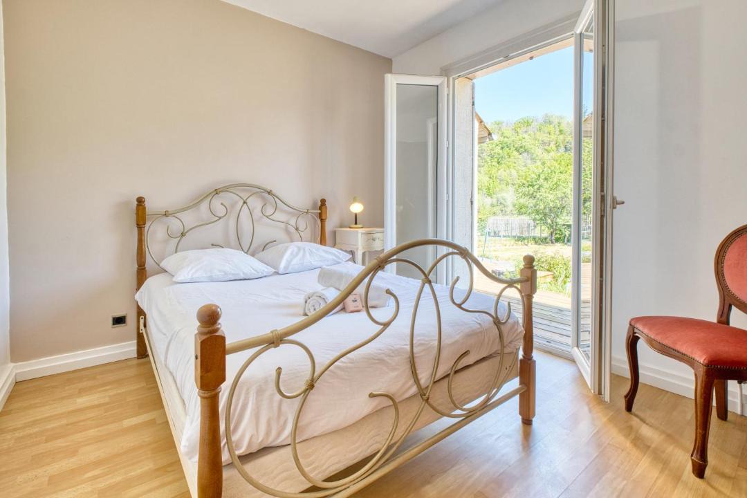 Photo of Bedroom in Saint-Laurent-sur-Manoire
