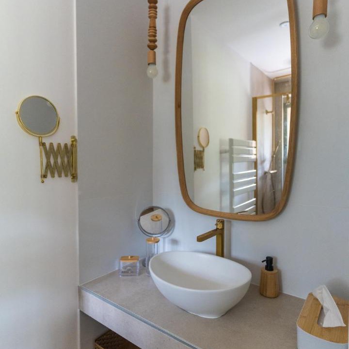 Photo of Bathroom in Claouey