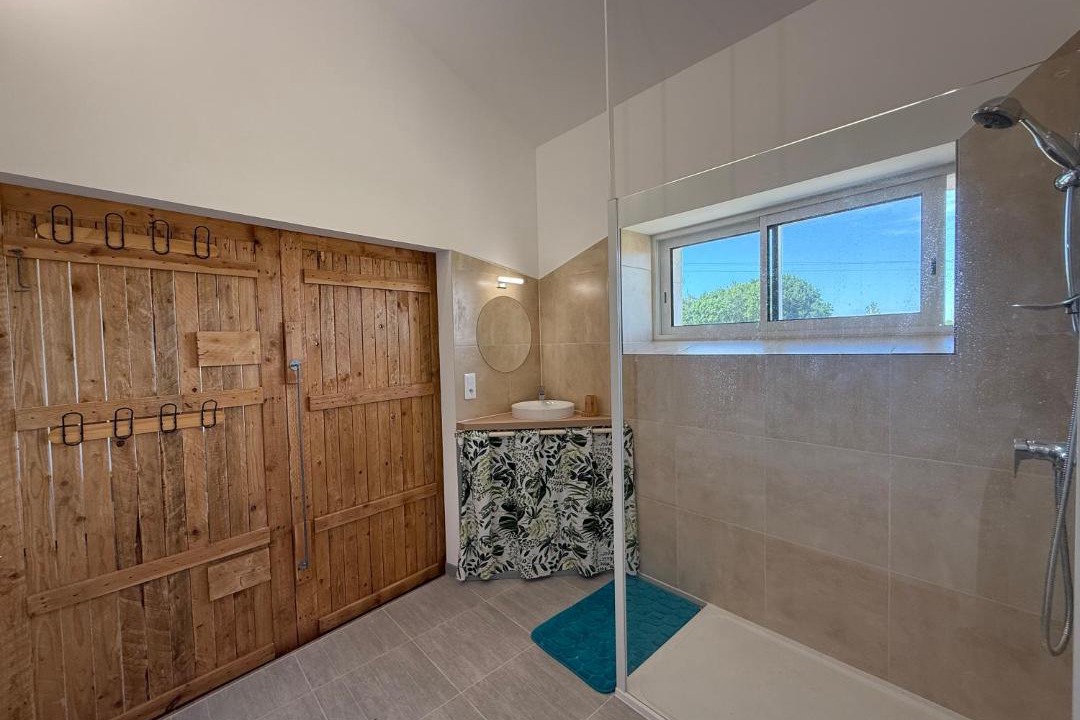 Photo of Bathroom in Varzay