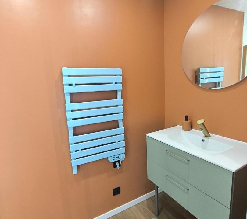 Photo of Bathroom in Saint-Yrieix-sur-Charente
