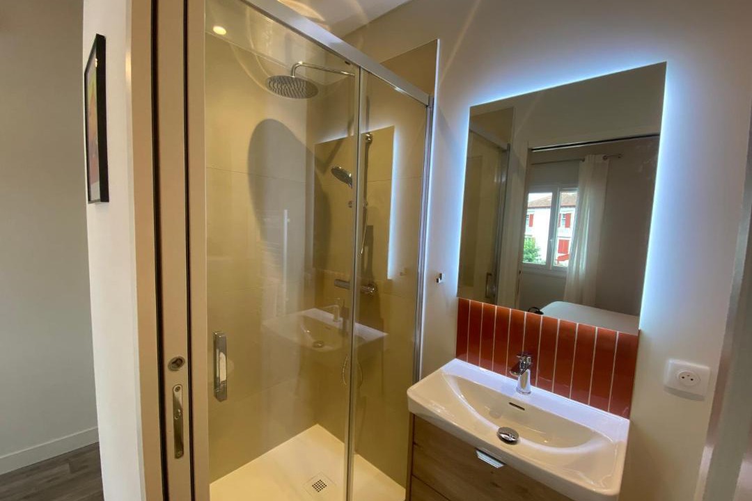 Photo of Bathroom in Saint-Pee-sur-Nivelle