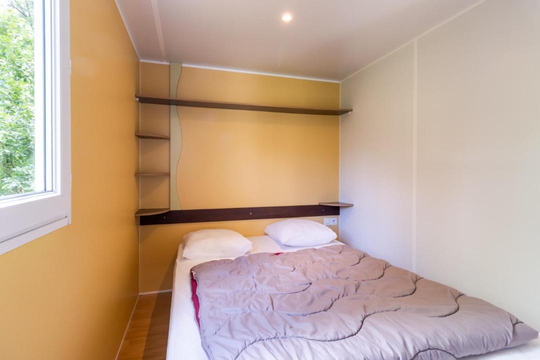 Photo of Bedroom in Saint-Pompont