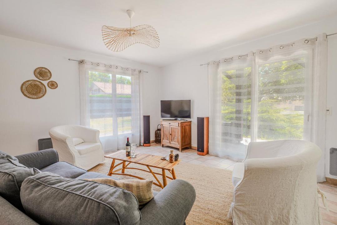 Photo of Livingroom in Luglon