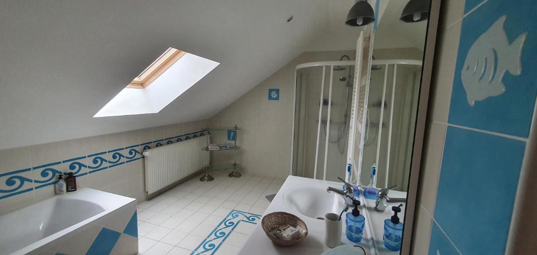 Photo of Bathroom in Lubersac