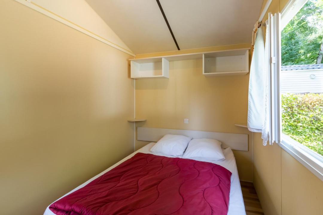 Photo of Bedroom in Saint-Pompont