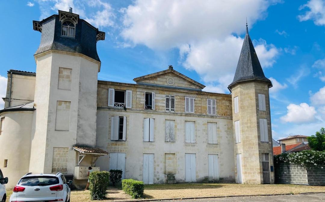 Photo of Buildings in Talence