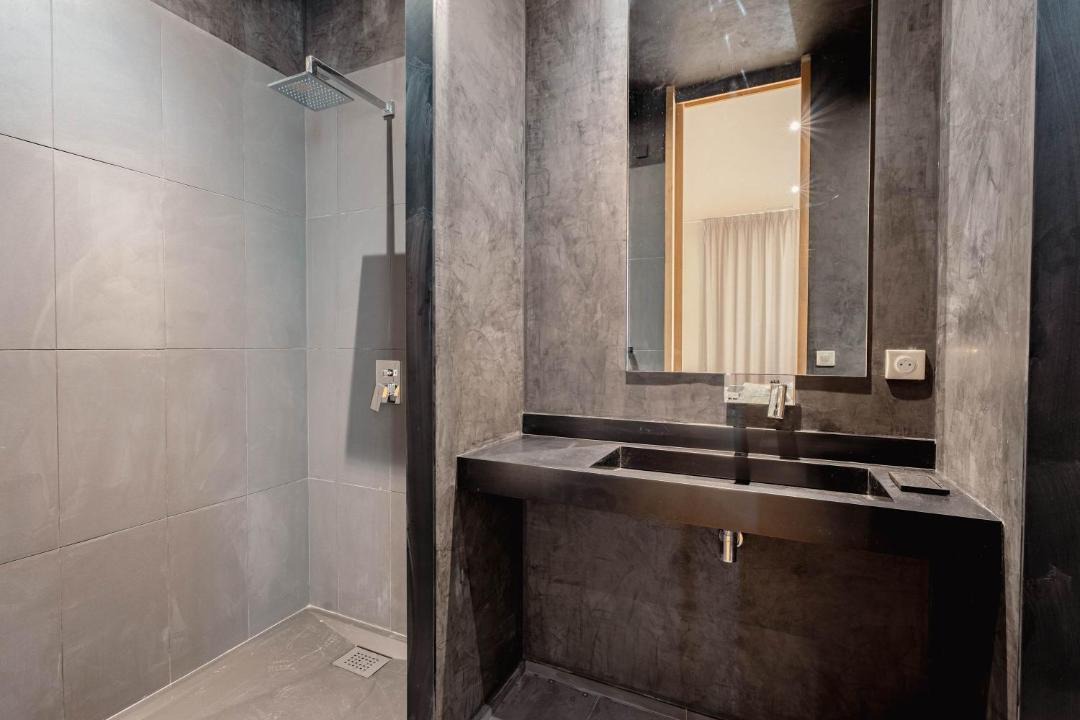 Photo of Bathroom in Carignan-de-Bordeaux