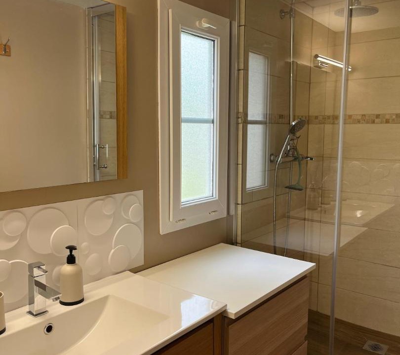 Photo of Bathroom in Gere-Belesten