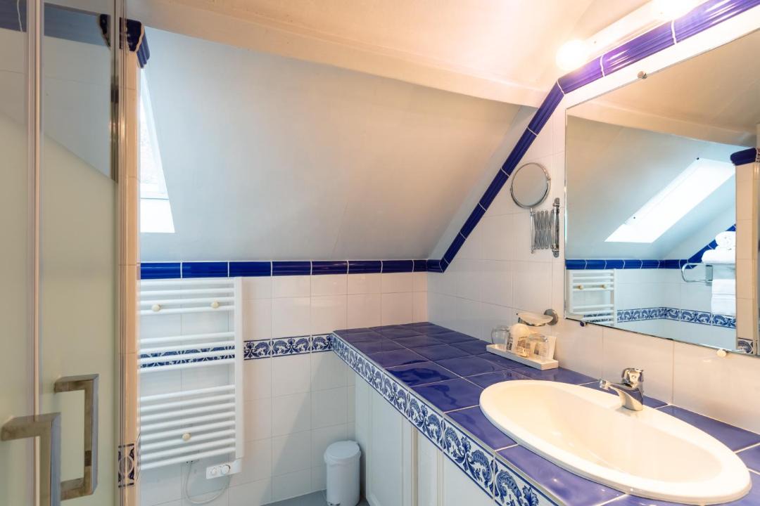Photo of Bathroom in Meyrals