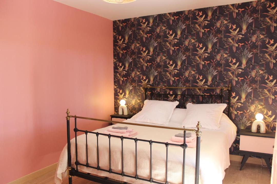 Photo of Bedroom in Saint-Yzans-de-Medoc
