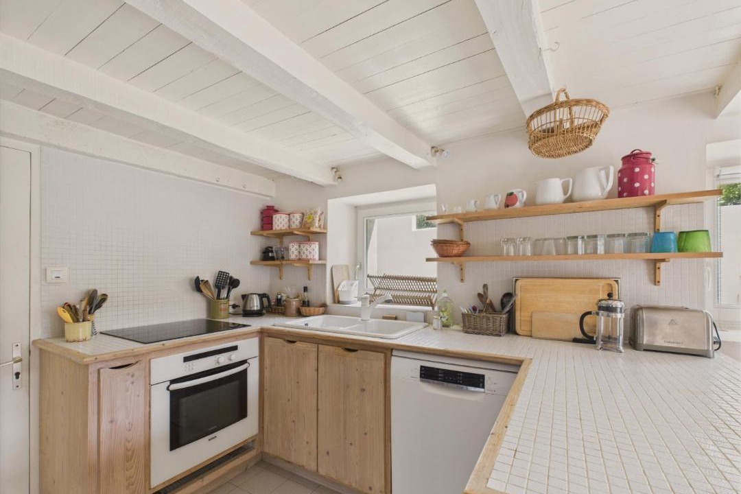 Photo of Kitchen in Les Portes-en-Re