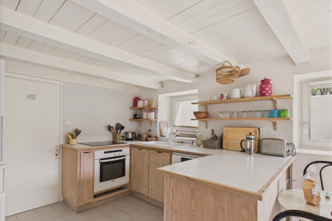 Photo of Kitchen in Les Portes-en-Re