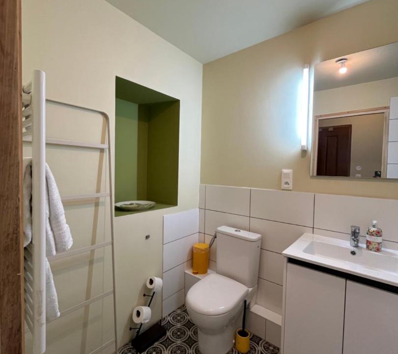 Photo of Bathroom in Lormont