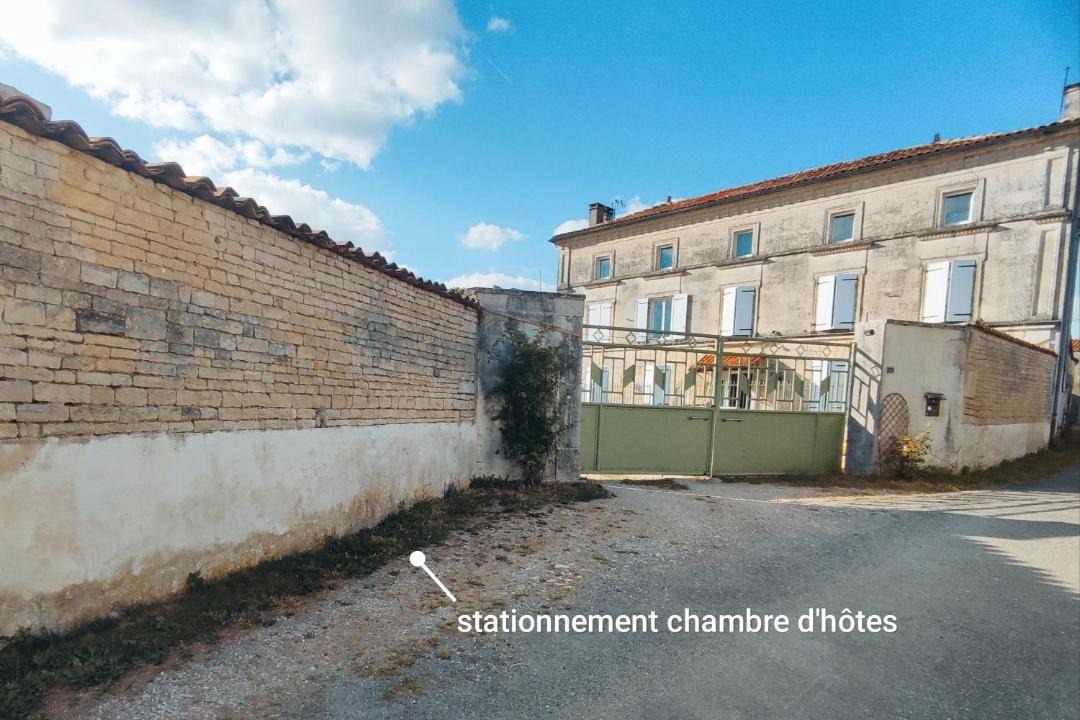 Photo of Others in Courbillac