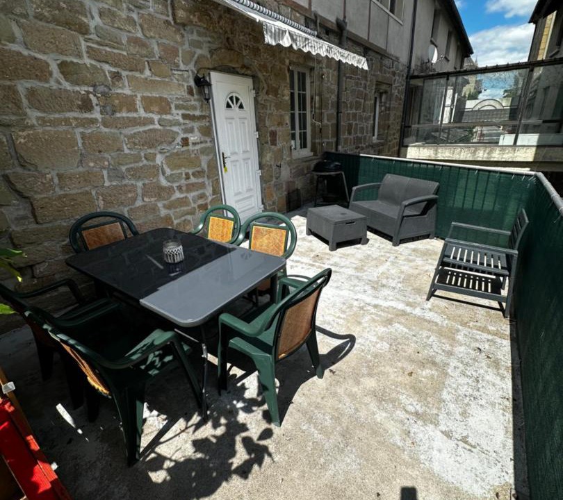 Photo of Patio Balcony in Larche