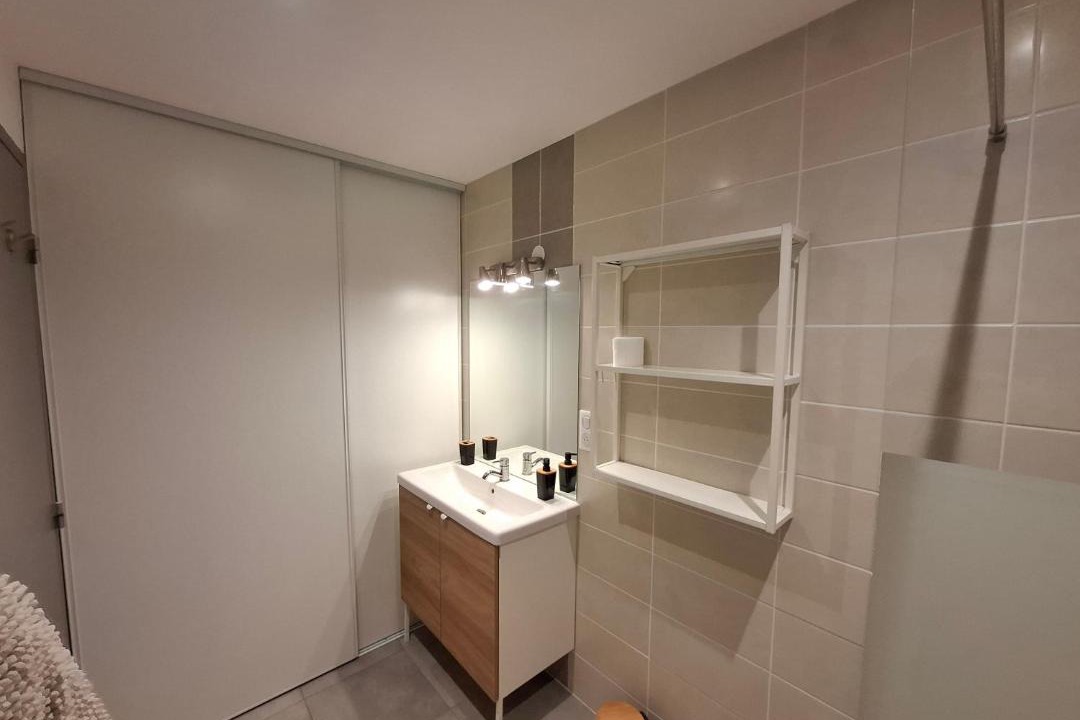 Photo of Bathroom in Perigny