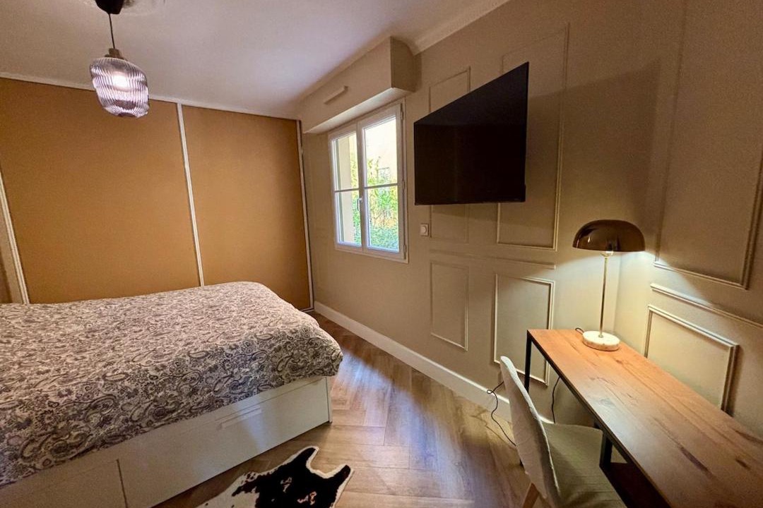 Photo of Bedroom in Sanary-sur-Mer