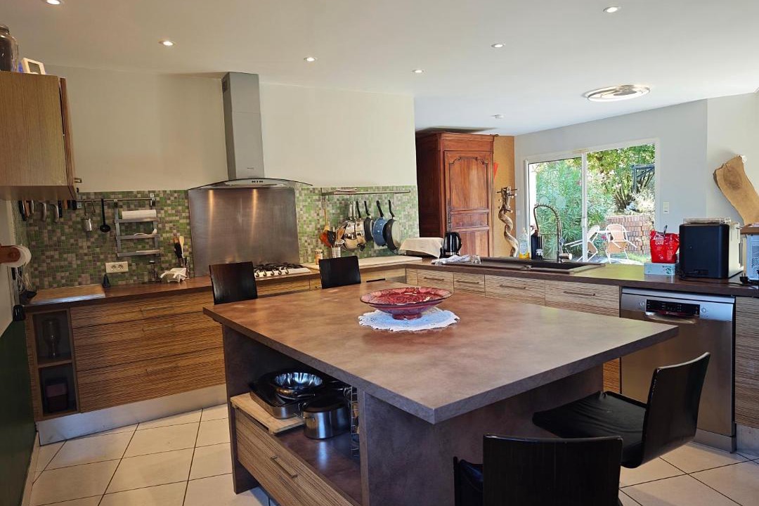 Photo of Kitchen in Montagne