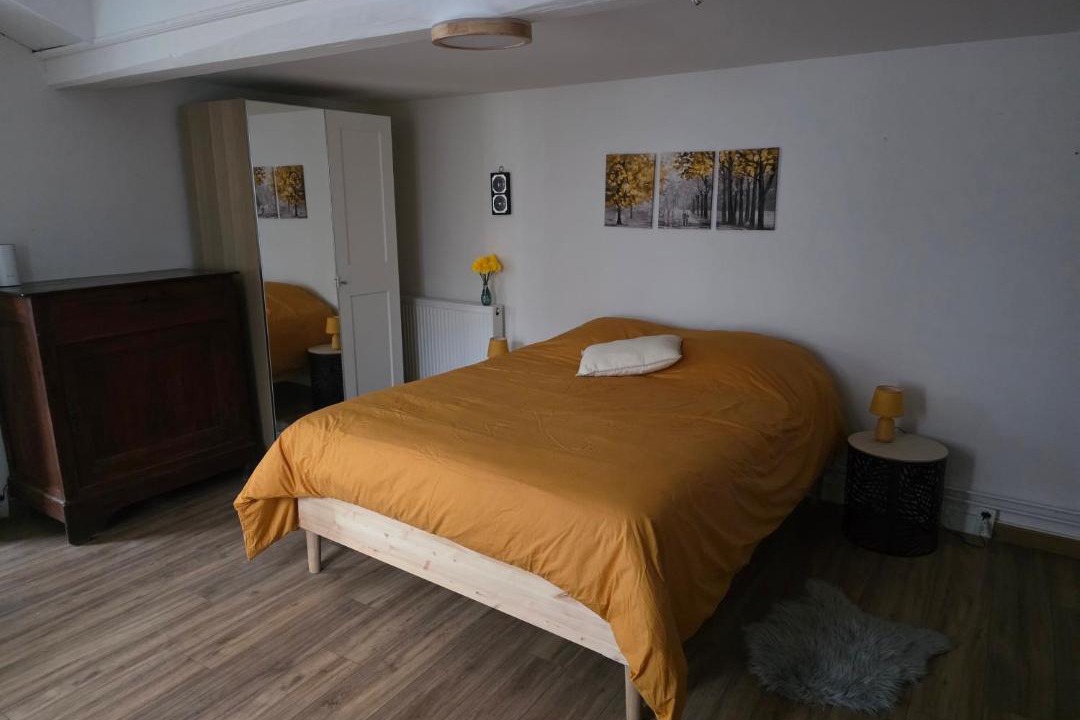 Photo of Bedroom in Floirac