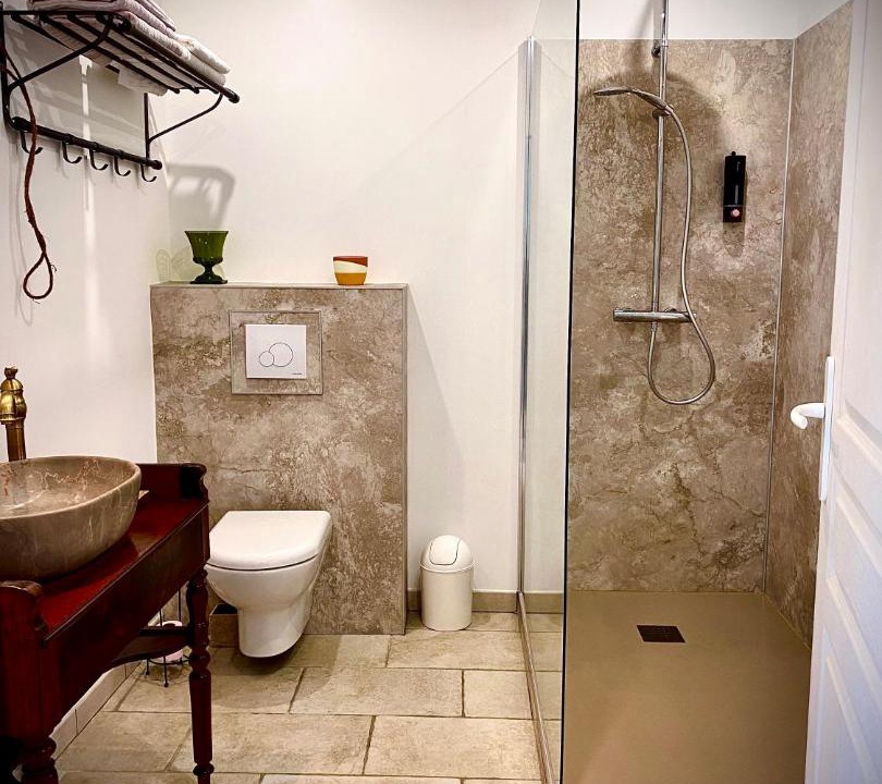 Photo of Bathroom in Availles-Limouzine