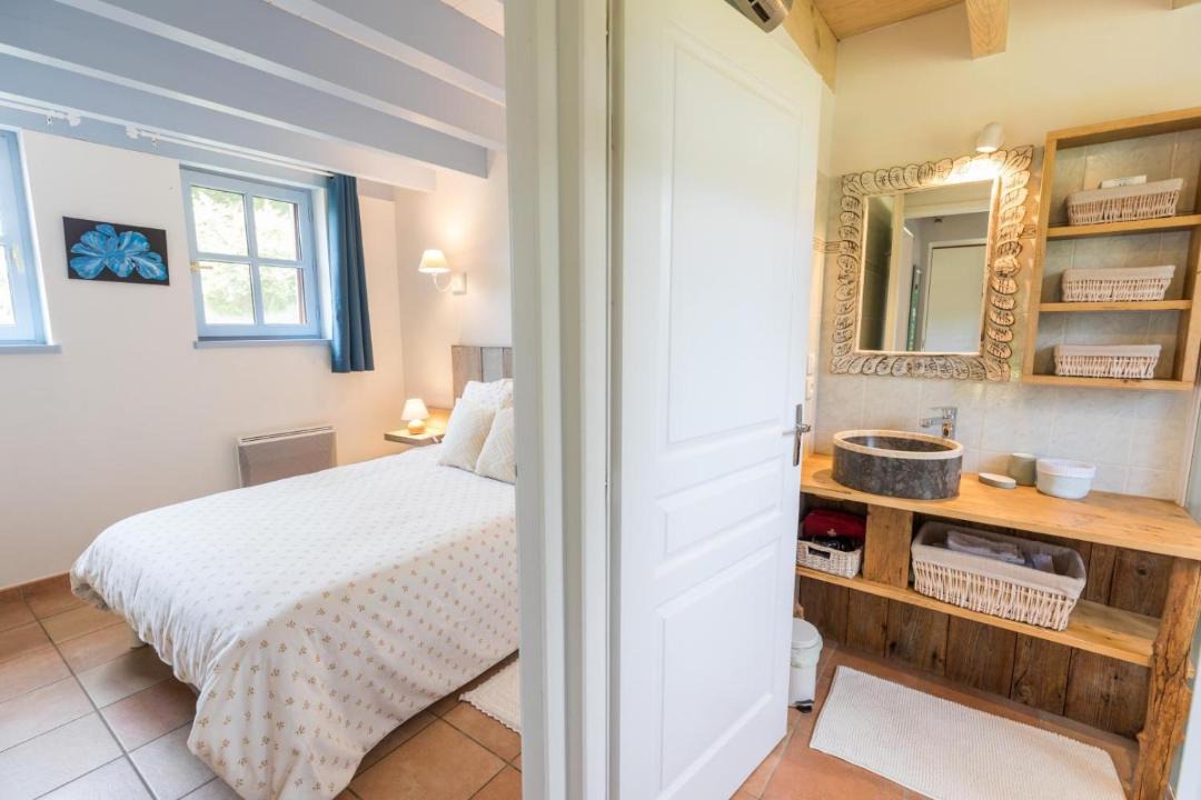 Photo of Bedroom in Belis
