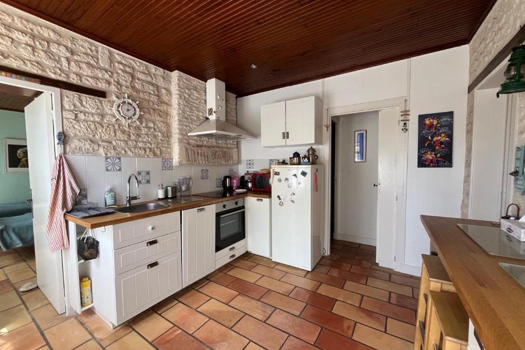 Photo of Kitchen in Domino