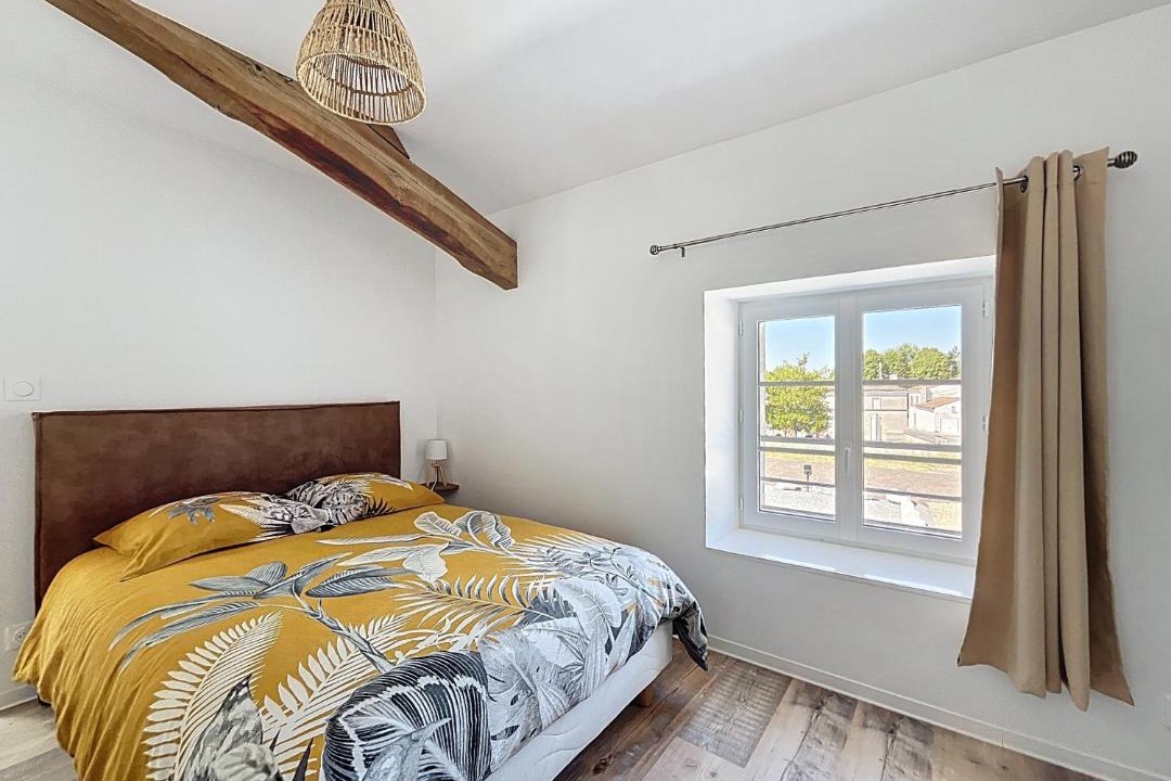 Photo of Bedroom in Anglade