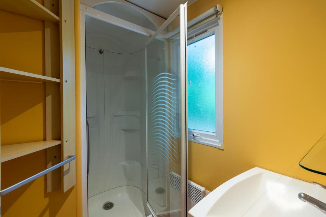 Photo of Bathroom in Saint-Martial-de-Nabirat