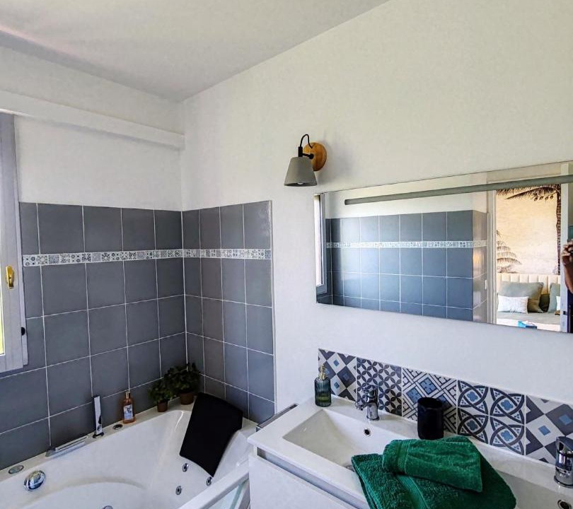 Photo of Bathroom in La Celle-sous-Gouzon