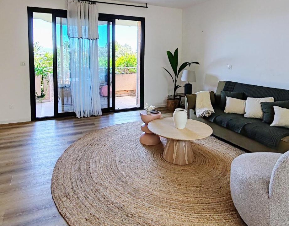 Photo of Livingroom in La Celle-sous-Gouzon