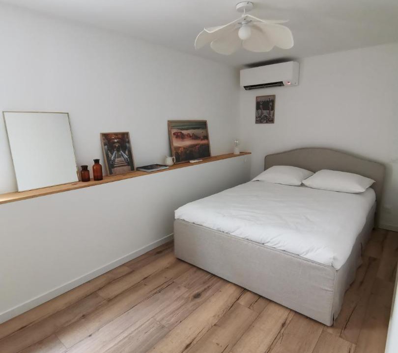 Photo of Bedroom in Pauillac