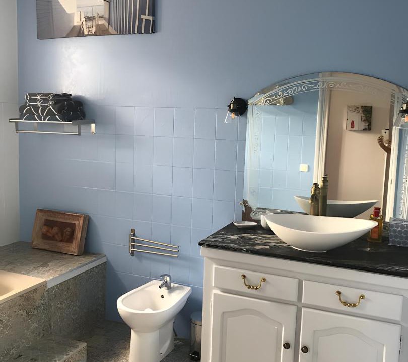 Photo of Bathroom in Gujan-Mestras