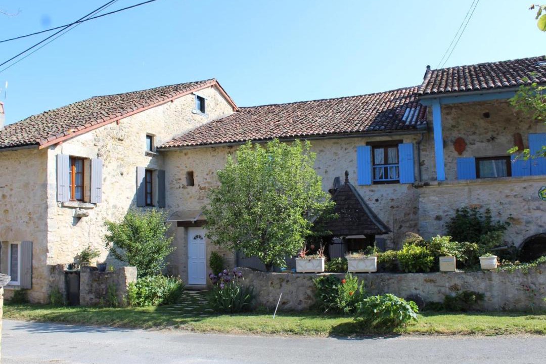 Photo of Others in Saint-Front-la-Riviere