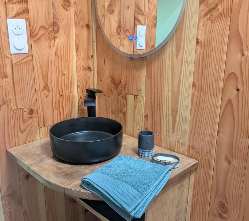 Photo of Bathroom in La Celle-sous-Gouzon