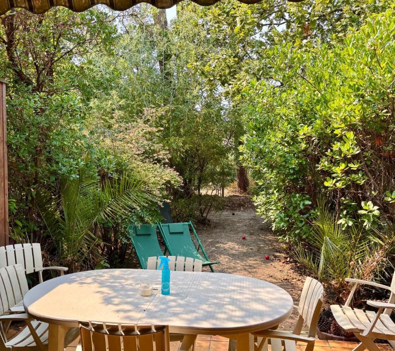 Photo of Patio Balcony in Claouey