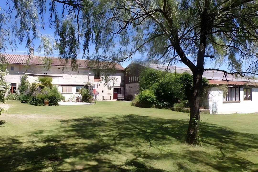 Photo of Others in La Chapelle-Pouilloux
