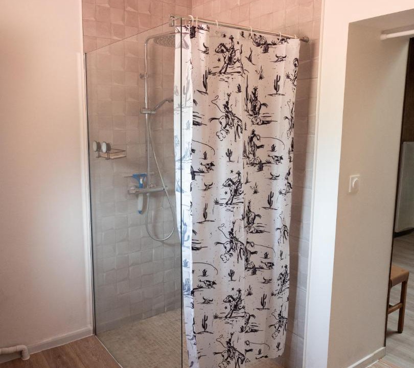 Photo of Bathroom in Soyaux