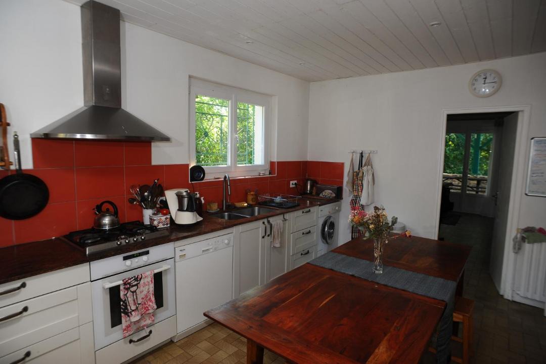 Photo of Kitchen in Leognan