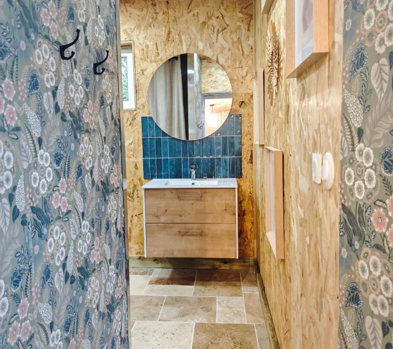 Photo of Bathroom in Sainte-Ouenne