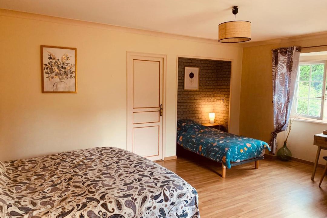 Photo of Bedroom in Eysus
