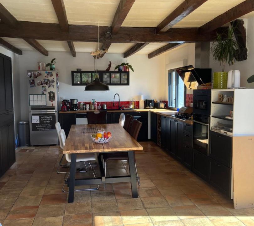 Photo of Kitchen in Amendeuix-Oneix