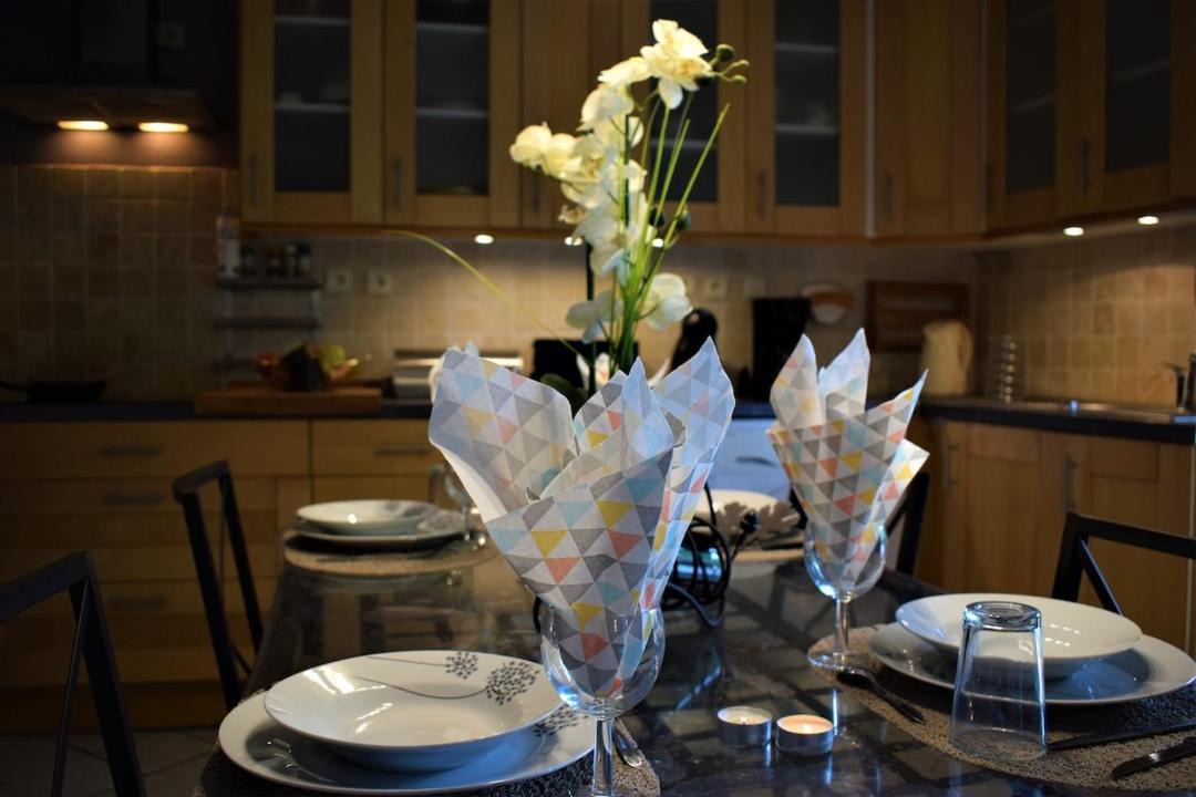 Photo of Kitchen in Fontenille-Saint-Martin-d'Entraigues