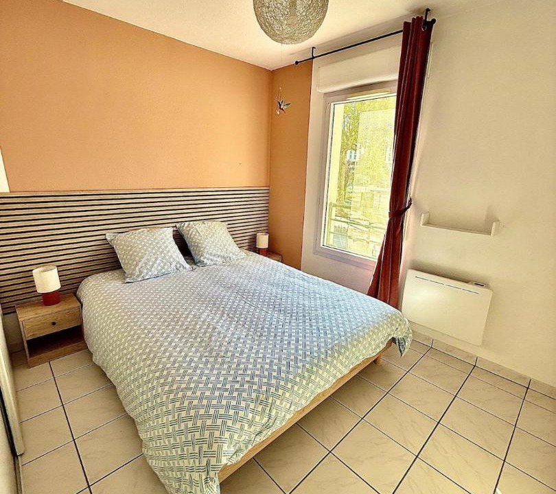 Photo of Bedroom in Begles