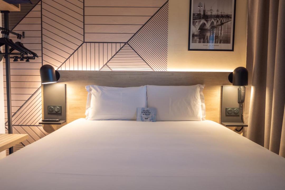 Photo of Bedroom in Villenave-d'Ornon